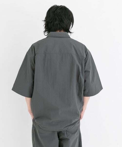 EKAL(エカル)の「UR TECHナイロンタッサーSSシャツ(シャツ/ブラウス・メンズ・ブルー/ネイビー/グレー・LARGE/MEDIUM)」の8枚目の写真