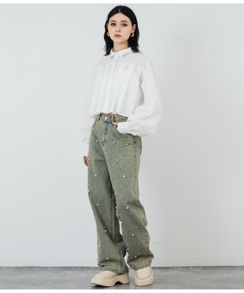 ANAP(アナップ)の「ボリュームスリーブ クロップドプリーツブラウス(シャツ/ブラウス・レディース・ブラック/ホワイト・FREE)」の6枚目の写真