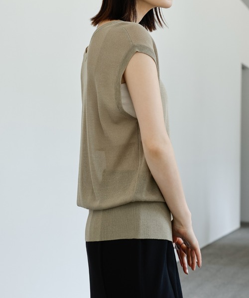 select MOCA Et(セレクトモカエト)の「【Et】Double-Front Slit Button Sheer Knit Tops(ニット/セーター・レディース・ブラック/オリーブ/ブラウン・FREE)」の11枚目の写真