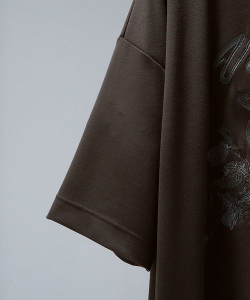 ENDER PRODUCTS(エンダープロダクツ)の「タイガー刺繍 ビッグシルエットクルーネックTシャツ【ENDER PRODUCTS/エンダープロダクツ】(Tシャツ/カットソー・メンズ・オフホワイト/ダークブラウン/スミクロ/ブラック・M/L)」の13枚目の写真