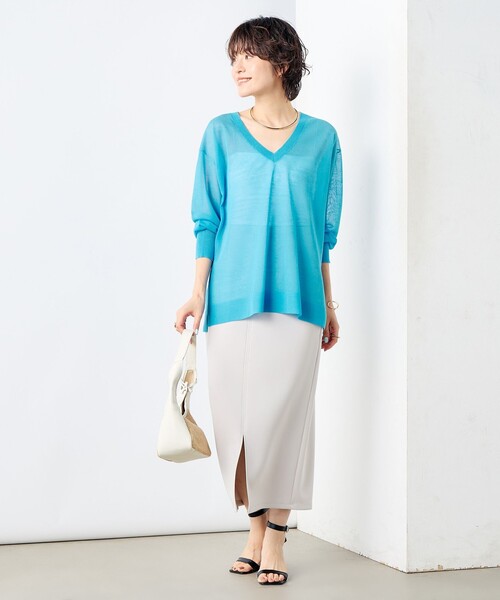 NOLLEY’S Sophi（ノーリーズソフィ）の「麻混シアーVネックプルオーバーニット（ニット/セーター・レディース・イエロー/ライトブルー/ベージュ・38）」の20枚目の写真