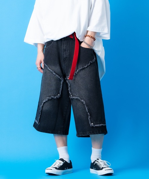 a.p.o.v.（エーピーオービー）の「a.p.o.v. クラッシュフリンジ変形ダブルニーワイドデニムハーフパンツ（デニムパンツ・メンズ・ブラック/ブルー・M）」の3枚目の写真