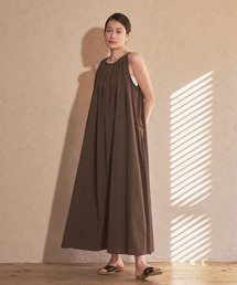 ロングワンピース 茶色 オードリーアンドジョンワッド audrey and john wad（オードリーアンドジョンワッド）の