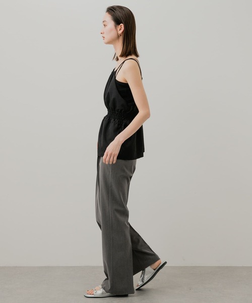 SENSE OF PLACE by URBAN RESEARCH（センスオブプレイスバイアーバンリサーチ）の「ホルターネックキャミトップ（キャミソール・レディース・チャコールグレー/ベージュ/ブラック・ONE）」の14枚目の写真