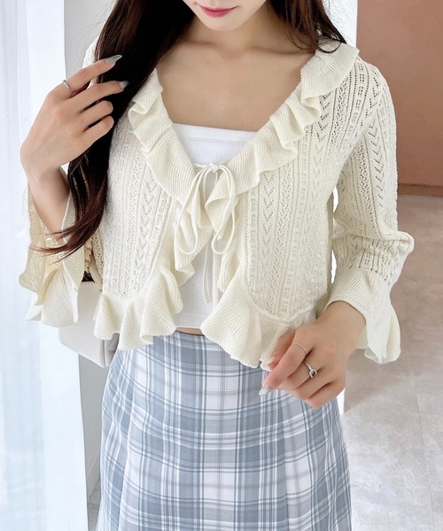 INGNI（イング）の「フロントリボンパターンメッシュフリルニットカーディガン（カーディガン/ボレロ・レディース・オフホワイト/ブラック/サックスブルー/ピンク・M）」の5枚目の写真