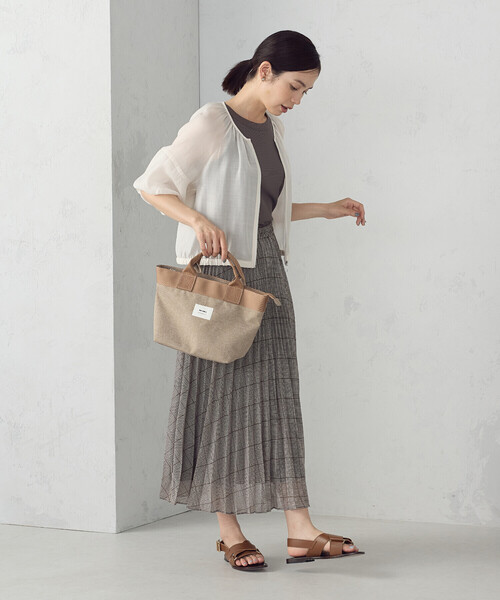 MONO　COMME CA（モノコムサ）の「撥水加工 ミニトート（トートバッグ・レディース・ブラック/グレー/ベージュ・FREE）」の8枚目の写真