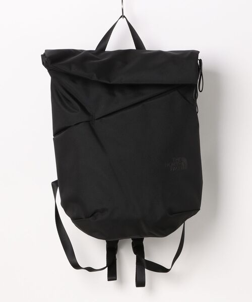 THE NORTH FACE(ザノースフェイス)の「THE NORTH FACE ノースフェイス ピレネーバックパック(バックパック/リュック・メンズ・ブラック/ライトグレー・FREE)」の1枚目の写真
