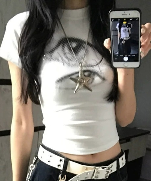 CELENA BEATS(セレナビーツ)の「Y2K ダブルアイ プリント ショート Tシャツ(Tシャツ/カットソー・レディース・ホワイト・S/M/L)」の10枚目の写真