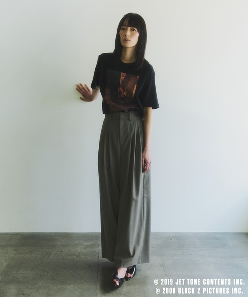 ADAM ET ROPE'（アダムエロペ）の「【花様年華 25周年 × 10Culture for ADAM ET ROPE'】IN THE MOOD FOR LOVE TEE（Tシャツ/カットソー・メンズ・ブラック系その他/ホワイト系その他2/ブラウン系その他2/ブラック系その他2/ホワイト系その他/ブラウン系その他3/グリーン系その他2/グリーン系その他3・M/XL/L）」の13枚目の写真