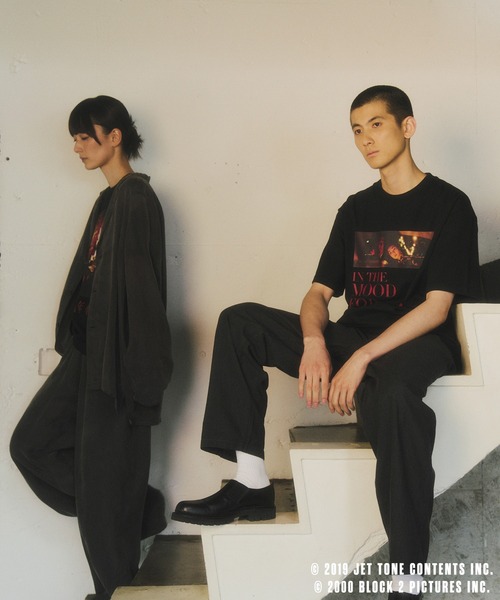 ADAM ET ROPE'（アダムエロペ）の「【花様年華 25周年 × 10Culture for ADAM ET ROPE'】IN THE MOOD FOR LOVE TEE（Tシャツ/カットソー・メンズ・ブラック系その他/ホワイト系その他2/ブラウン系その他2/ブラック系その他2/ホワイト系その他/ブラウン系その他3/グリーン系その他2/グリーン系その他3・M/XL/L）」の16枚目の写真