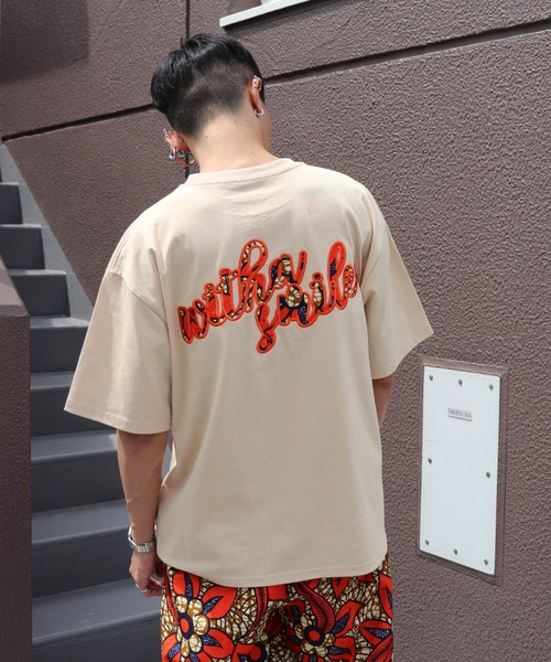 moyan ecri（モヤン エクリ）の「<moyan ecri>with smile パッチ刺繍Tシャツ（Tシャツ/カットソー・メンズ・ベージュ系その他/ブラック系その他/ホワイト系その他・FREE）」の15枚目の写真