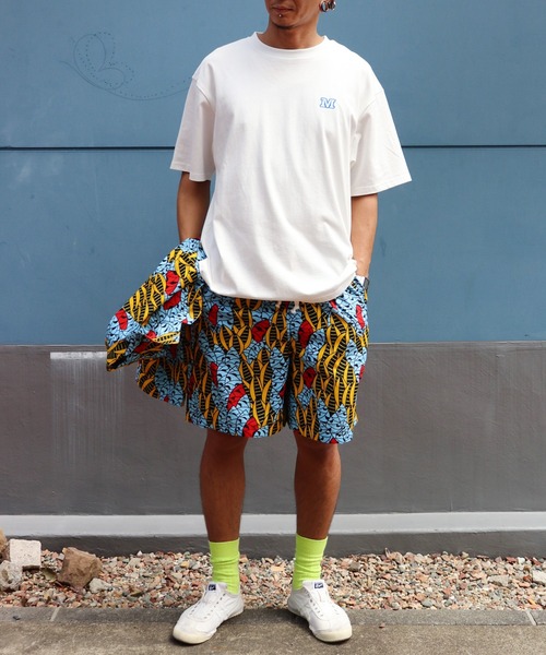 moyan ecri（モヤン エクリ）の「<moyan ecri>with smile パッチ刺繍Tシャツ（Tシャツ/カットソー・メンズ・ベージュ系その他/ブラック系その他/ホワイト系その他・FREE）」の21枚目の写真