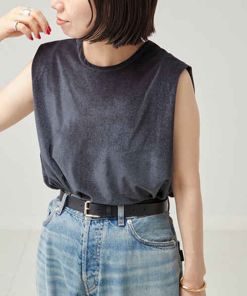 journal standard L'essage(ジャーナルスタンダードレサージュ)の「ベロア タックノースリーブ(Tシャツ/カットソー・レディース・ネイビー/ベージュ/ブラウン・FREE)」の21枚目の写真