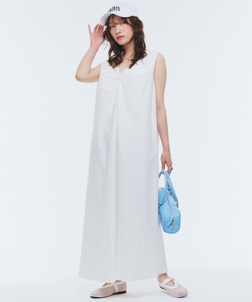 Narcissus(ナルシス)の「【前後2WAY】ロングシャツワンピース(ワンピース・レディース・ホワイト/ブラック・FREE)」の1枚目の写真