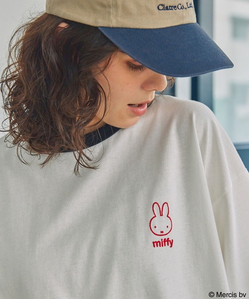 Miffy（ ミッフィー）の「【miffy】別注 ミッフィー アソート グラフィックプリントオーバーサイズリンガー半袖Tシャツ（Tシャツ/カットソー・レディース・ブラック/チャコール/スミクロ・FREE）」の8枚目の写真