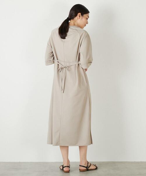 MELROSE claire（メルローズ クレール）の「【ナノキャラメルベルテッドカットワンピース】（ワンピース・レディース・ベージュ/ネイビー/カーキ・FREE）」の6枚目の写真
