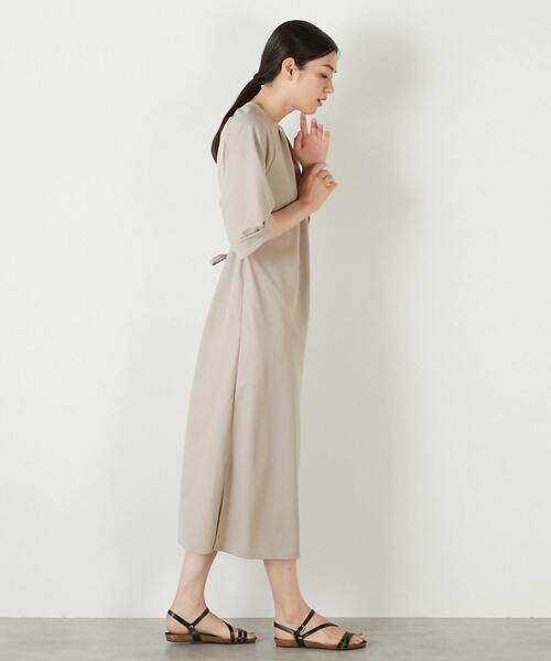 MELROSE claire（メルローズ クレール）の「【ナノキャラメルベルテッドカットワンピース】（ワンピース・レディース・ベージュ/ネイビー/カーキ・FREE）」の7枚目の写真