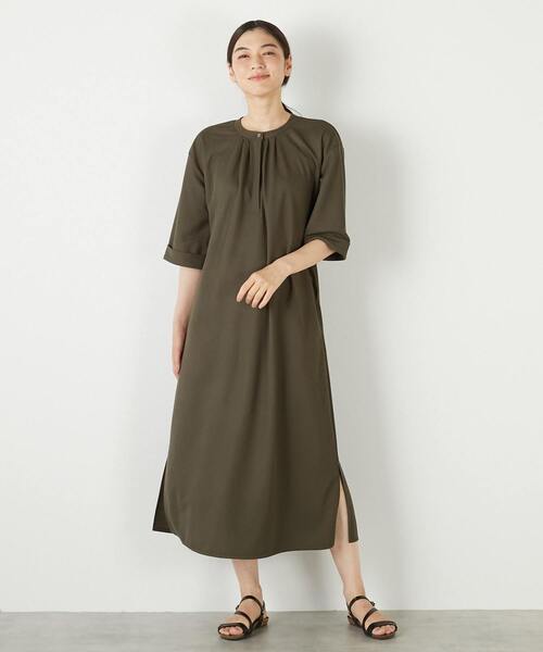 MELROSE claire（メルローズ クレール）の「【ナノキャラメルベルテッドカットワンピース】（ワンピース・レディース・ベージュ/ネイビー/カーキ・FREE）」の16枚目の写真