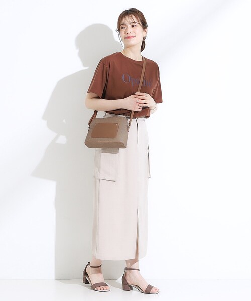 SHOO・LA・RUE(シューラルー)の「キャンバス風合皮ショルダーバッグ(ショルダーバッグ・レディース・ブラック系4/ブラウン系5/ベージュ系4・00)」の7枚目の写真