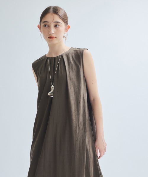 ketty（ケティ）の「接触冷感リネンライクワンピース≪手洗い可能≫（ワンピース・レディース・カーキ/ブラック/ブルー・M）」の12枚目の写真