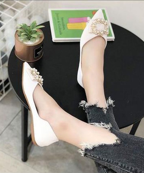 Lace Ladies(レースレディース)の「パール リング付き ポインテッド サイド オープン パンプス(パンプス・レディース・ブラック/アイボリー/ミント・22.5cm/23cm/23.5cm/24cm/24.5cm/25cm)」の7枚目の写真