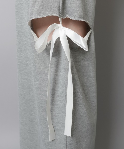 SPINNS（スピンズ）の「裏毛スウェットパンツ/カットアウトリボン（スウェットパンツ・レディース・ブラック/グレー/オフホワイト・ONESIZE）」の13枚目の写真