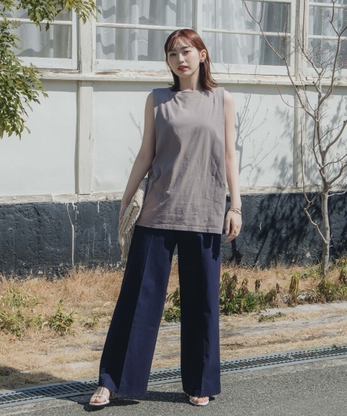 slattgir(スラットジール)の「高身長 綿100%汗染みしにくいタックノースリーブTシャツ(トールサイズ)Essenave(Tシャツ/カットソー・レディース・ブラック/ブルー/グレー・TM/TL/TLL/T3L/T4L/T5L)」の11枚目の写真