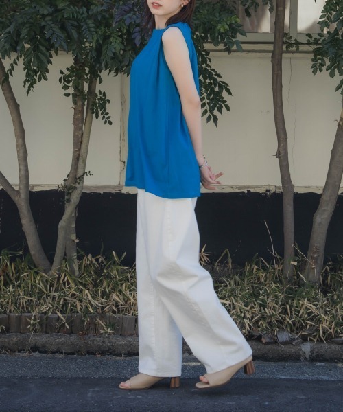 slattgir(スラットジール)の「高身長 綿100%汗染みしにくいタックノースリーブTシャツ(トールサイズ)Essenave(Tシャツ/カットソー・レディース・ブラック/ブルー/グレー・TM/TL/TLL/T3L/T4L/T5L)」の18枚目の写真
