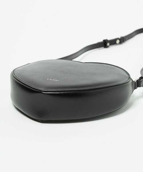 YAHKI（ヤーキ）の「【別注】＜YAHKI＞SP 2WAY HEART（ショルダーバッグ・レディース・グレー系/ブラック・FREE）」の12枚目の写真