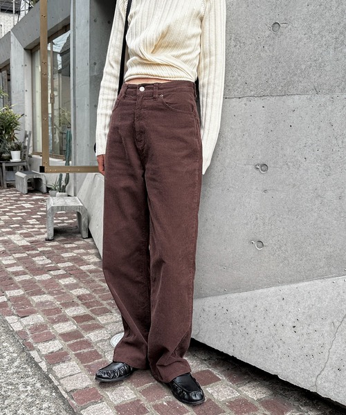 feepur(フェピュール)の「【4size展開】コーデュロイワイドストレートパンツ(その他パンツ・レディース・ブラウン/キャメル/アイボリー・TALL/LARGE/MEDIUM/SMALL)」の1枚目の写真