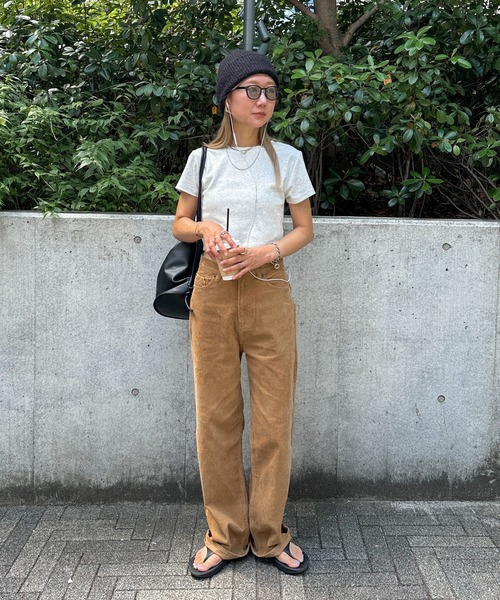 feepur(フェピュール)の「【4size展開】コーデュロイワイドストレートパンツ(その他パンツ・レディース・ブラウン/キャメル/アイボリー・TALL/LARGE/MEDIUM/SMALL)」の11枚目の写真