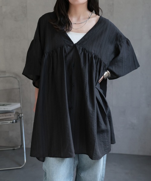 ap retro（アプレトロ）の「シアー楊柳チュニックブラウス / オーバーフレア・2WAYデザイン（シャツ/ブラウス・レディース・ブラック/オフホワイト/ライトカーキ/ブラウン・FREE）」の21枚目の写真