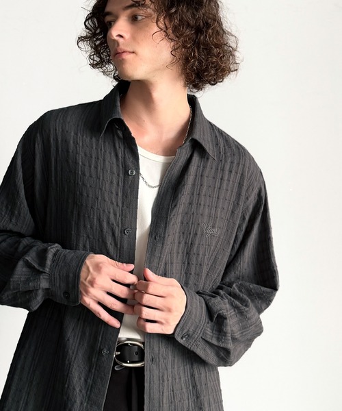 Classical Origin(クラシカルオリジン)の「「大人シンプル。」綿100%胸元刺繍入りドビー織シャツ(長袖)/Dobby Weave Embroidered Shirt(シャツ/ブラウス・メンズ・チャコール/ブラック・SMALL/MEDIUM/LARGE)」の14枚目の写真