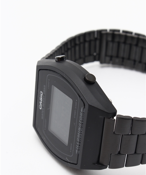 CASIO（カシオ）の「CASIO (カシオ) / STANDARD DIGITAL (スタンダードデジタル)（アナログ腕時計・メンズ・ブラック×ホワイト・FREE）」の5枚目の写真