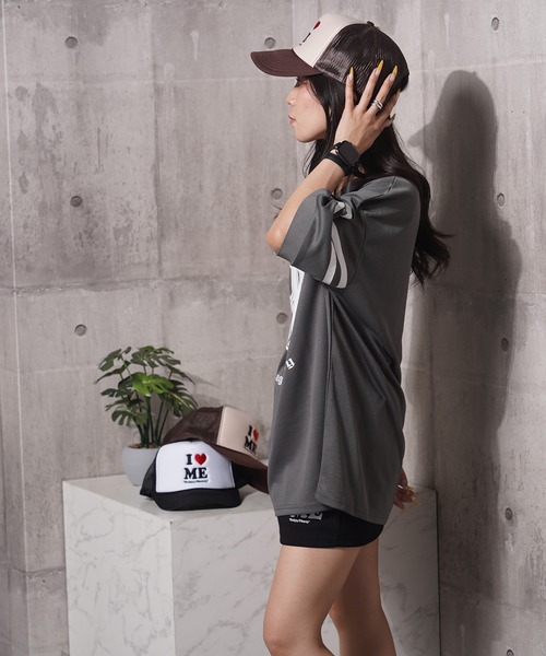 #MEMORY(メモリー)の「【MEMORY】Vネック ナンバリング メッシュTシャツ / V-neck numbered mesh T-shirt(Tシャツ/カットソー・メンズ・チャコールグレー/ブラック・FREE)」の22枚目の写真