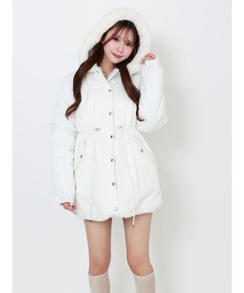 EATME（イートミー）の「フェイクファーフードコート（その他アウター・レディース・アイボリー/ブラック・FREE）」の13枚目の写真