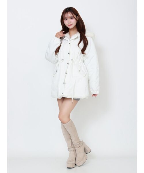 EATME（イートミー）の「フェイクファーフードコート（その他アウター・レディース・アイボリー/ブラック・FREE）」の15枚目の写真