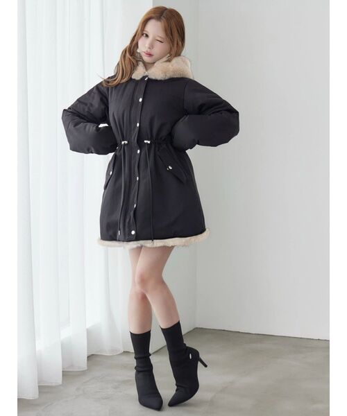 EATME（イートミー）の「フェイクファーフードコート（その他アウター・レディース・アイボリー/ブラック・FREE）」の3枚目の写真