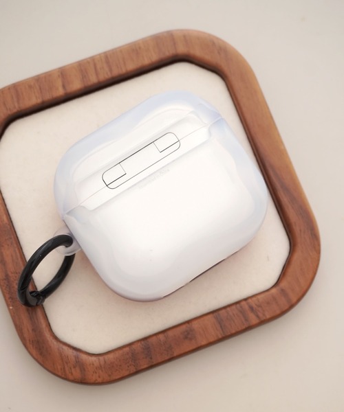 ammy.（エイミードット）の「【 ammy. / エイミードット 】 ドット柄 エアポッズ ケース / AirPods case（ヘッドフォン/イヤホン・レディース・レッド・A/B）」の8枚目の写真