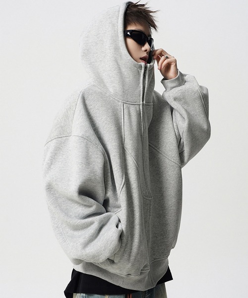 セール】“モードに映える、無機質デザイン” オーバージップフーディ
