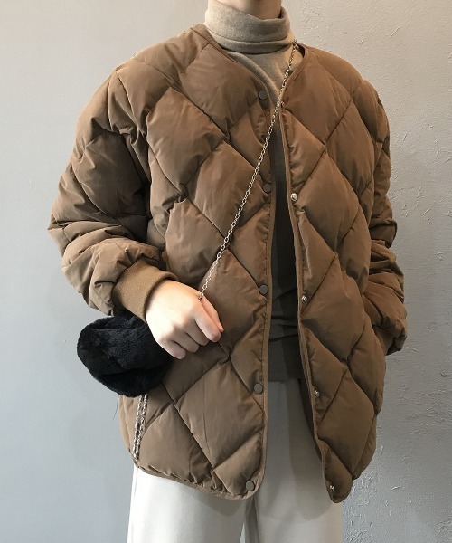 cammie（キャミー）の「キルティングブルゾン（ノーカラーコート・レディース・ブラウン/ブラック/オフホワイト・M/L）」の15枚目の写真