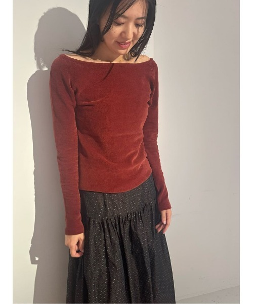 ESTNATION(エストネーション)の「ESTNATION / ベロアオフショルニット(ニット/セーター・レディース・ブラック/オフホワイト/ブラウン・FREE)」の19枚目の写真