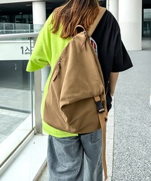 カジュアルデイリーバックパック