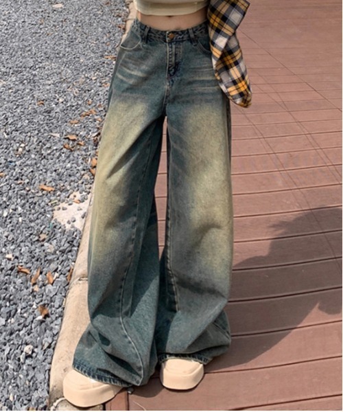 WEGO（ウィゴー）の「WEGO/ヴィンテージ風ワイドストレートデニムパンツ/ウォッシュデニム（デニムパンツ・レディース・ブルー系その他/ブラック・MEDIUM/LARGE）」の11枚目の写真