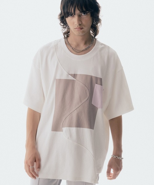 Maison ULA(メゾンウラ)の「【Maison ULA】スイッチングプリントTシャツ(Tシャツ/カットソー・メンズ・ブラック/オフホワイト・1/2)」の8枚目の写真