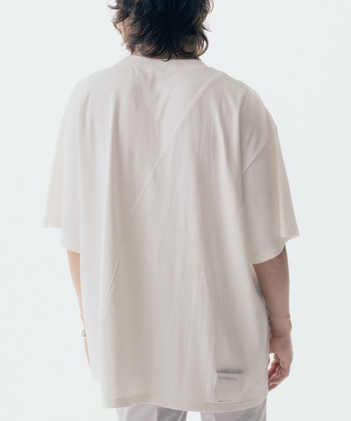 Maison ULA(メゾンウラ)の「【Maison ULA】スイッチングプリントTシャツ(Tシャツ/カットソー・メンズ・ブラック/オフホワイト・1/2)」の10枚目の写真