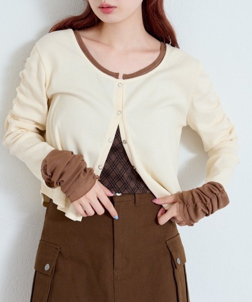 Kastane（カスタネ）の「【新色追加/4色展開】袖チュールテレコカーディガン（カーディガン/ボレロ・レディース・ネイビー/アイボリー/グレー/ダークグレー/ホワイト系その他/ピンク・FREE）」の2枚目の写真