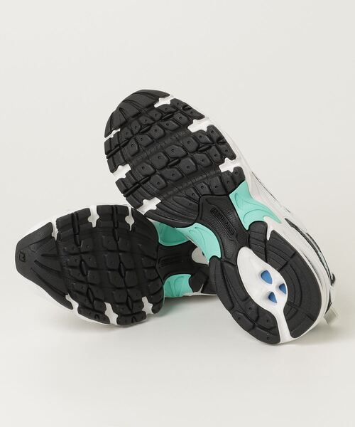 NEW BALANCE(ニューバランス)の「530(スニーカー・レディース・ホワイト・22.0cm/22.5cm/23.0cm/23.5cm/24.0cm/24.5cm/25.0cm/25.5cm/26.0cm/26.5cm/27.0cm/27.5cm/28.0cm/28.5cm/29.0cm/30.0cm)」の10枚目の写真