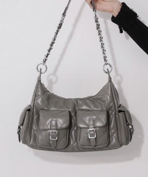 me+em select(ミームセレクト)の「【 2WAY 】アウトポケットキルティングチェーンショルダーバッグ / 2WAY out pocket quilting chain shoulder bag(ショルダーバッグ・レディース・ブラック/アイボリー/グレー・FREE)」の19枚目の写真