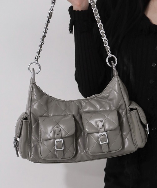 me+em select(ミームセレクト)の「【 2WAY 】アウトポケットキルティングチェーンショルダーバッグ / 2WAY out pocket quilting chain shoulder bag(ショルダーバッグ・レディース・ブラック/アイボリー/グレー・FREE)」の20枚目の写真